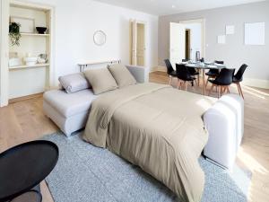 Appartements Appart'Hotel Le Jaures - Jardin prive et Netflix : photos des chambres