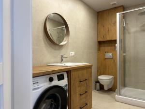 Apartment next to Sakura park and near ferry