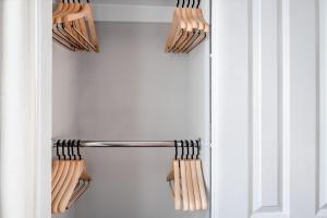 West Village 1br w high ceilings skylight wd NYC-1172