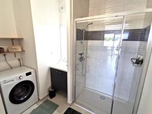 Appartements La Terrasse du SloI - Proche plage : photos des chambres