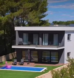 Villa Sara - 尤尔希奇