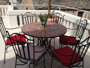 Luxury villa Kalalarga in the centre of the town