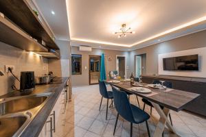 Luxury Sea View Apartment in Kolimvari