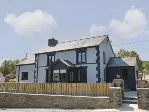 Rhiwmynach - Devils Bridge