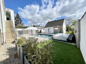 Propriété Ker Dagouët avec piscine chauffée