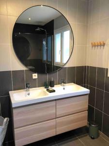 Maisons de vacances BEACH HOUSE DE CHARME A MESSANGES. LA MAISON BLEUE : photos des chambres