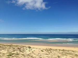 Maisons de vacances BEACH HOUSE DE CHARME A MESSANGES. LA MAISON BLEUE : photos des chambres