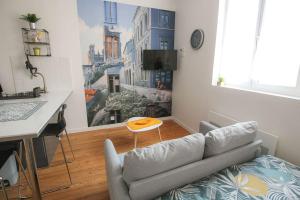 Appartements Le Fanfrelin : Grand studio renove/ Wi-fi : photos des chambres