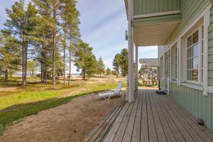 Beach House Meritähti 20