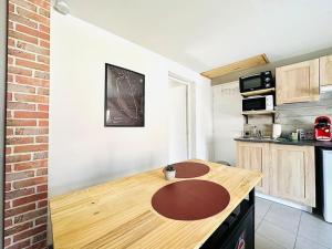 Appartements Aux pieds du Vieux-Mans : Confort et lumineux - 2p : photos des chambres