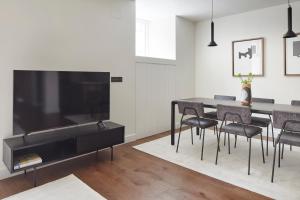 Elkano by FeelFree Rentals