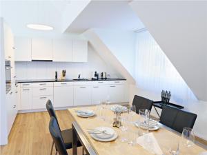 Exklusive 4.5 Zimmer Wohnung für Familien und Business