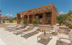 Gorgeous Home In Brodarica