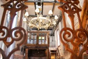 BlackNCozy - Stellwerk mit Boxspringbett in zentraler Lage - Brombach