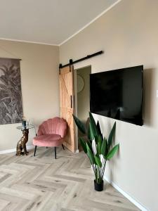 Amsterdam Beach Apartment 34, Private Garden