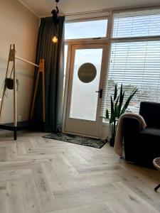 Amsterdam Beach Apartment 34, Private Garden