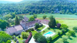 Sejours a la campagne Domaine de Brivat, piscine privee : photos des chambres