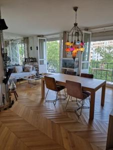 Appartements magnifique appartement parisien tres bon quartier : photos des chambres