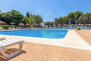 Estudio Boutique en Benalmádena, Recepción 24 horas, Piscinas