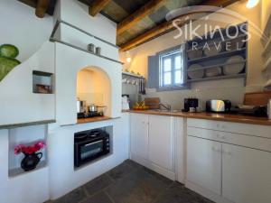 Traditional Maisonette with picturesque Chora View