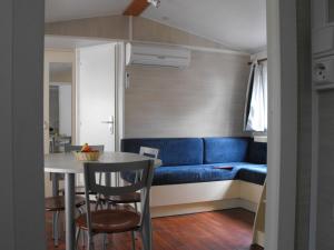 Campings Camping Hotel Les Rives du Loup : photos des chambres