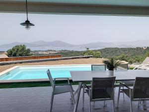 Villas Tres jolie villa avec vue mer panoramique : photos des chambres