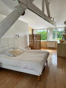 Sejours chez l'habitant Suite privative dans maison de caractere : Grande Chambre Double 