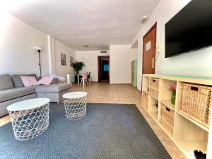 Apartamento para 6 a 5 min Port Aventura en Hotel Festival Village