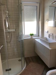 Leneda Apartments with pool