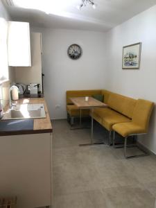 Leneda Apartments with pool