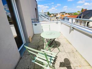 Appartements Le 2neuf - Magnifique T1bis - Grande terrasse : photos des chambres