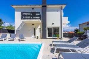 Villa BAŠKA near the beach