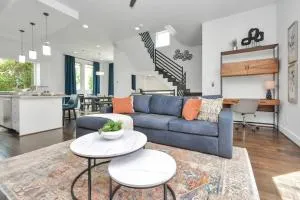 Casa LaBella - Downtown Skyline Views - Sleeps 10 - Houston