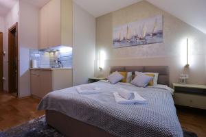 ETA 2 APARTMENT