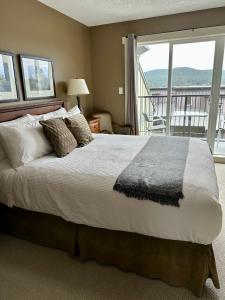 Race Rocks Townhouse - Pet Friendly Sooke Rental