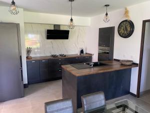 Résidence Soleado Maison jumelée à 800m du centre ville de Bédoin