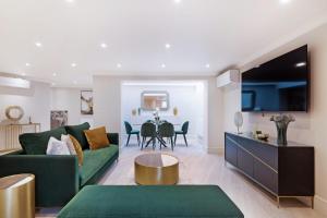 Marble Arch Suite 7