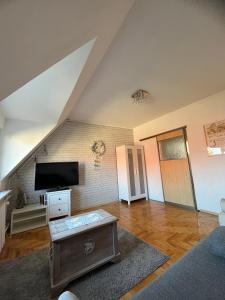 Apartament Kołobrzeska Mansarda, Narutowicza 8