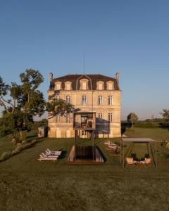 Villas Chateau Leboscq, Medoc : photos des chambres