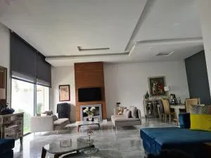 Magnifique villa avec piscine proche des plages - 卡萨布兰卡