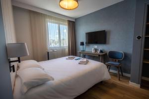 Hotels Hotel de la Baie : photos des chambres