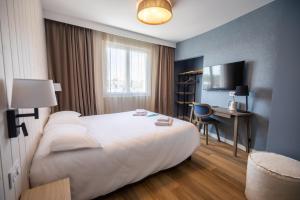 Hotels Hotel de la Baie : photos des chambres