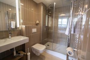 Hotels Hotel de la Baie : photos des chambres