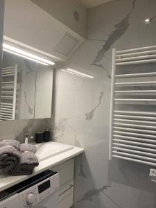 Super appartement refait à neuf beaucoup de charme