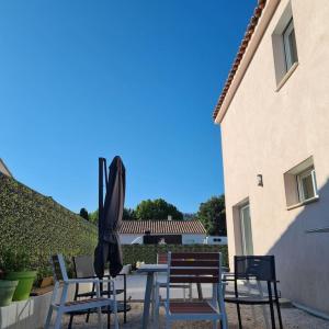 Villas Maison Castellet, ideale famille, 12 min Sanary : photos des chambres