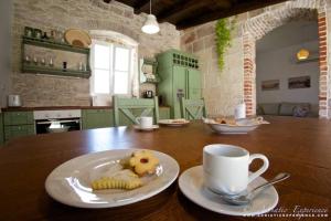 Harbor House Panoramic Harbor View