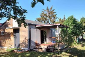 Holiday home in Nowe Warpno with covered terrace