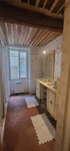 Appartements Appartement centre village medieval Bormes-les-Mimosas, 1 chambre, 3 personnes : photos des chambres