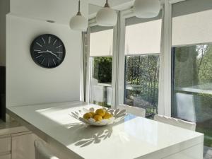 2 pokoje, blisko morza, ogródek, garaż, kameralne