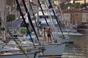 Brunohome - design apartment by the sea